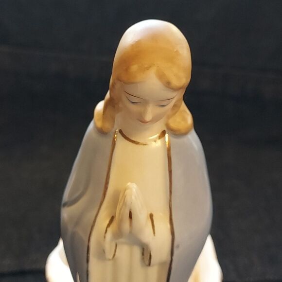 Vintage Mother Mary Madonna ceramic plant flower vase - Picture 12 of 12